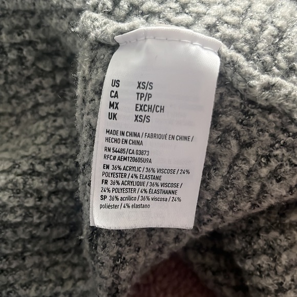 American Eagle Cardigan - Picture 5 of 5